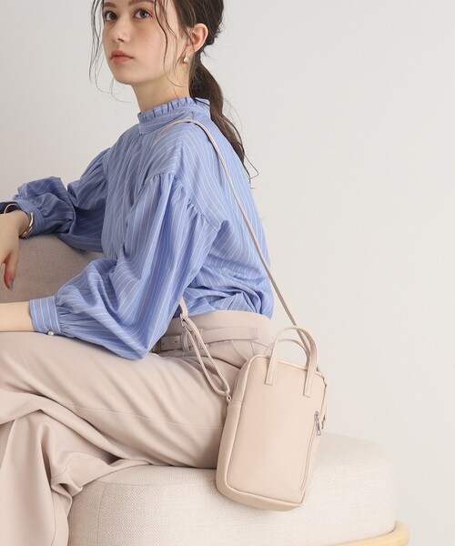 SHOO・LA・RUE（シューラルー）の「◆サイドファスナーポケット付きミニショルダー（ショルダーバッグ・レディース・ブラック/オレンジ/アイボリー・00）」の16枚目の写真