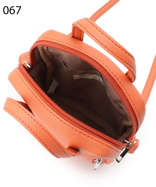 SHOO・LA・RUE（シューラルー）の「◆サイドファスナーポケット付きミニショルダー（ショルダーバッグ・レディース・ブラック/オレンジ/アイボリー・00）」の6枚目の写真