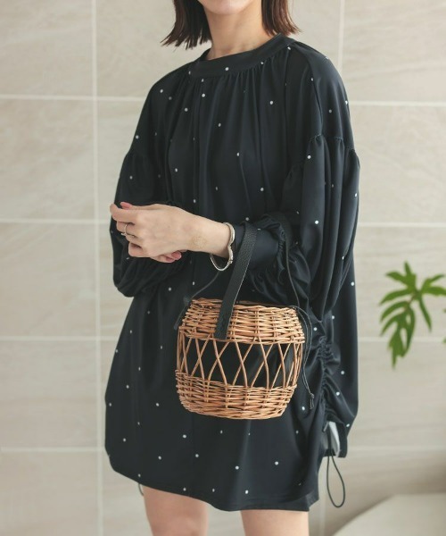 DONOBAN（ドノバン）の「丸形編み柳バッグ（かごバッグ・レディース・ブラウン/ブラック・ONESIZE）」の6枚目の写真