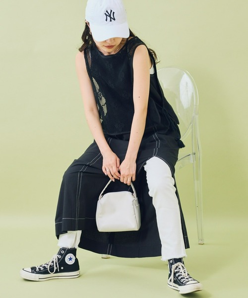 CIAOPANIC TYPY(チャオパニックティピー)の「【india】レースベスト付き配色ステッチキャミワンピース(ワンピース・レディース・ホワイト/ブラック/オレンジ/ブルー・ONE SIZE)」の1枚目の写真