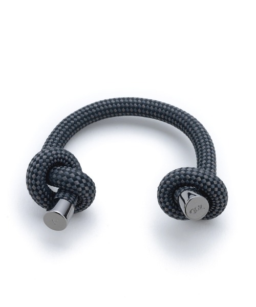 Topologie(トポロジー)の「Camilla De Feo Rope Knot Cuff(ブレスレット・レディース・ネイビー/ベージュ/エメラルド/スカイブルー/ブラック/レッド・ONE SIZE)」の2枚目の写真