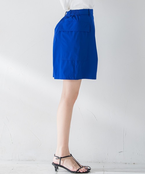 VICKY（ビッキー）の「【夏の水遊びに最適】ナイロンショートカーゴパンツ《手洗い可能》（カーゴパンツ・レディース・ブラック/ブルー/イエロー/カーキ・M）」の12枚目の写真