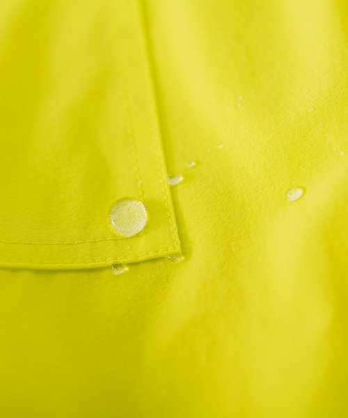 VICKY（ビッキー）の「【夏の水遊びに最適】ナイロンショートカーゴパンツ《手洗い可能》（カーゴパンツ・レディース・ブラック/ブルー/イエロー/カーキ・M）」の14枚目の写真