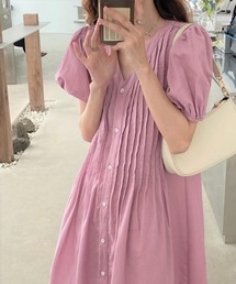 Vネックミディワンピース