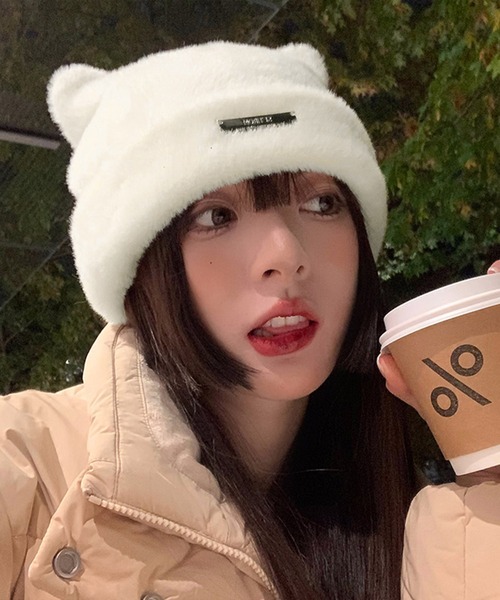 ALTROSE（アルトローズ）の「ニット帽 ファー ねこみみ Y2K（ニットキャップ/ビーニー・レディース・ベージュ/ホワイト/ブラック・FREE）」の8枚目の写真