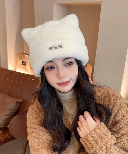 ALTROSE（アルトローズ）の「ニット帽 ファー ねこみみ Y2K（ニットキャップ/ビーニー・レディース・ベージュ/ホワイト/ブラック・FREE）」の12枚目の写真