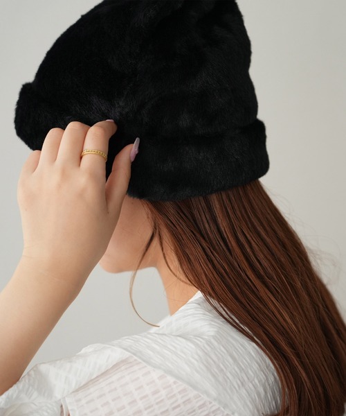 ALTROSE（アルトローズ）の「ニット帽 ファー ねこみみ Y2K（ニットキャップ/ビーニー・レディース・ベージュ/ホワイト/ブラック・FREE）」の21枚目の写真