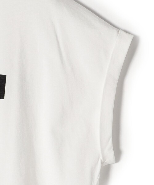 SHIPS（シップス）の「ローズ ぺトール ロゴ プリント TEE 2◆（Tシャツ/カットソー・レディース・オフホワイト/ホワイト/ベージュ/ダークグレー・ONE SIZE）」の8枚目の写真