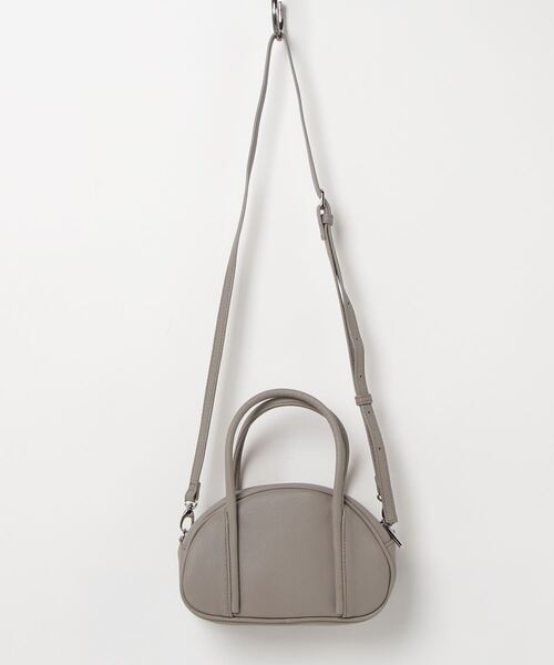 Beau're(ヴュレ)の「【BEAURE】カウレザー 2WAYショルダーミニボストン B-23438 ※(ボストンバッグ・レディース・グレー/ブラック・FREE)」の3枚目の写真