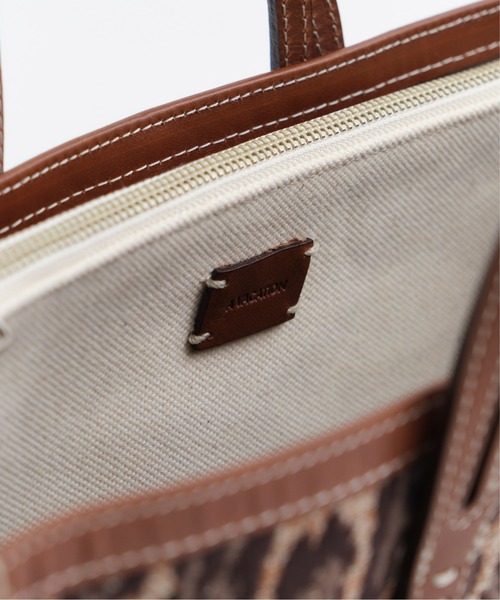 A VACATION（アヴァケーション）の「【A VACATION/アヴァケーション】BREAD M LEOPARD20aw/ハンドバッグ/レオパード柄（ハンドバッグ・レディース・ブラウン・FREE）」の6枚目の写真