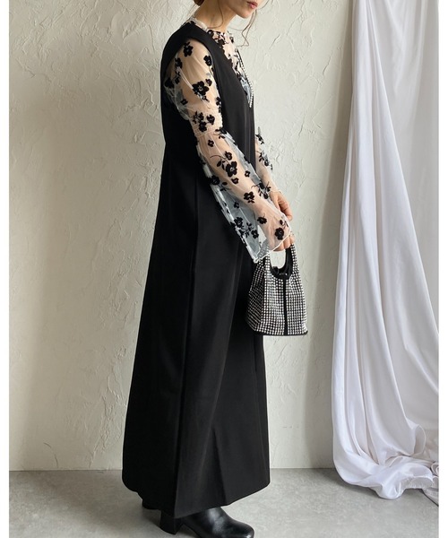 She's Closet(シーズクローゼット)の「深Vネックビジューパールジャンスカロングワンピース(ワンピース・レディース・ブラック/グレー/モカ・FREE)」の22枚目の写真