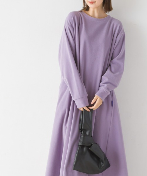 OMNES(オムネス)の「ふわ軽静電気防止マイクロフリースフレアワンピース長袖(ワンピース・レディース・パープル/キャメル/チャコールグレー/ブラック・FREE)」の3枚目の写真
