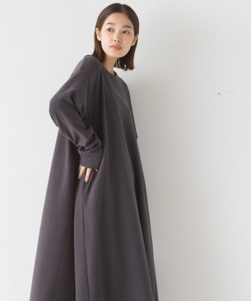 OMNES(オムネス)の「ふわ軽静電気防止マイクロフリースフレアワンピース長袖(ワンピース・レディース・パープル/キャメル/チャコールグレー/ブラック・FREE)」の14枚目の写真
