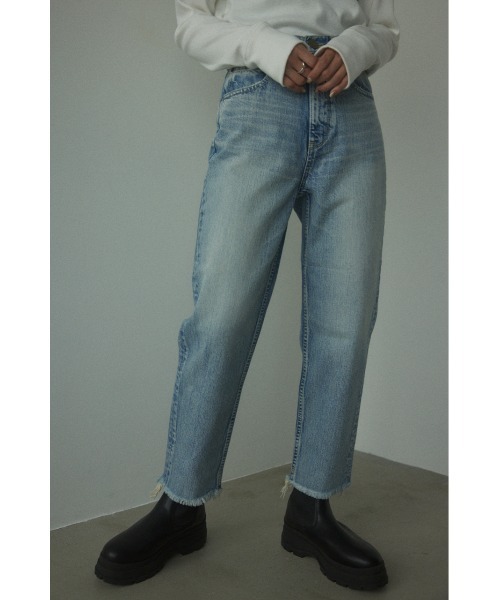 BLACK BY MOUSSY（ブラックバイマウジー）の「CAW vintage denim（カウヴィンテージデニム）（デニムパンツ・レディース・ライトブルー・25inch/26inch/24inch/23inch）」の11枚目の写真
