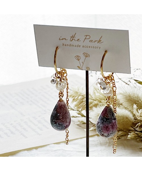 tone(トーン)の「【in the Park】お花のしずく2wayピアス(MA)(ピアス(両耳用)・レディース・ピンク系その他/ブルー系その他・FREE)」の9枚目の写真
