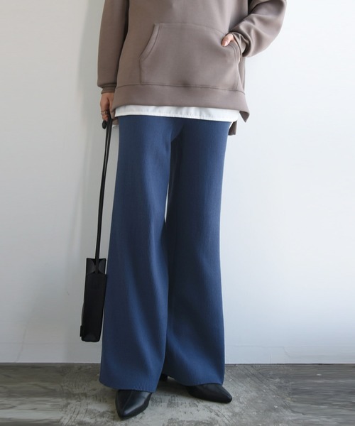 and it_（アンドイット）の「セミワイドリブニットパンツ（その他パンツ・レディース・オレンジ/パープル/ベージュ/ブルー/モカ/ライトグリーン/スモークピンク/ブラック/グリーン・FREE）」の6枚目の写真