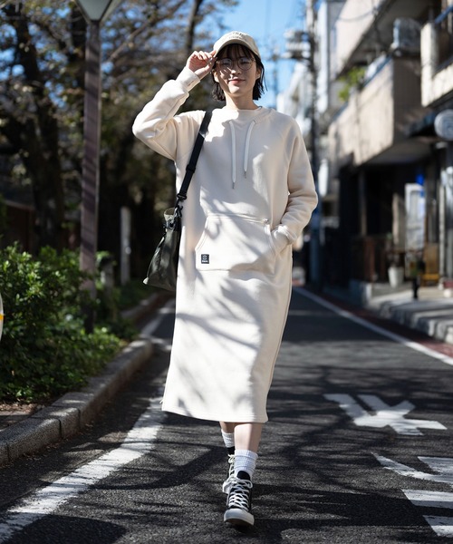 S'more(スモア)の「Double pocket sweatshirt dress (AW)(ワンピース・レディース・ホワイト/ブラウン・MEDIUM/LARGE/SMALL)」の19枚目の写真
