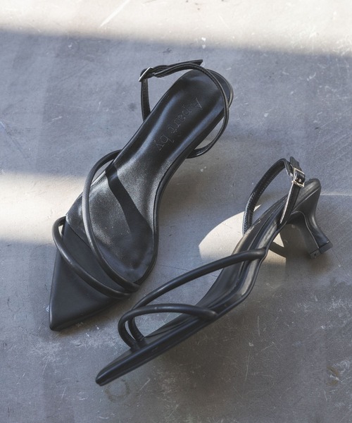 A part by（アパートバイ）の「ポインテッドヒールサンダル（サンダル・レディース・アイボリー/ブラック/ブラウン・MEDIUM/LARGE）」の3枚目の写真