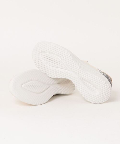 SKECHERS（スケッチャーズ）の「《SKECHERS》ULTRA FLEX 3.0-NATURAL STEP（スリッポン・レディース・レオパード/ブラック系その他・25.0cm/24.5cm/24.0cm/23.5cm/23.0cm/22.5cm）」の4枚目の写真