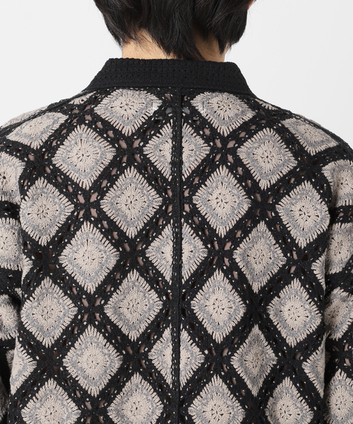 417 EDIFICE（フォーワンセブンエディフィス）の「クロシェニット ポロカーディガン（カーディガン/ボレロ・メンズ・ベージュ/ブラック・MEDIUM/LARGE）」の4枚目の写真