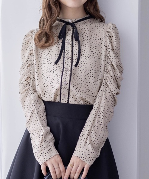 clear（クリア）の「≪再入荷≫リボン付きドットブラウス［大人