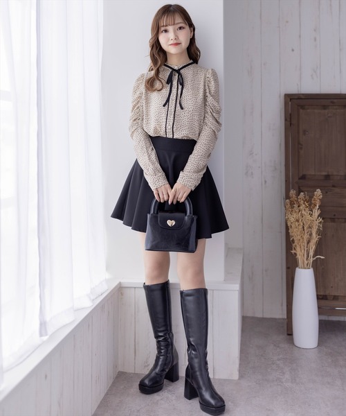 clear（クリア）の「≪再入荷≫リボン付きドットブラウス［大人 カジュアル 着回し力抜群］（シャツ/ブラウス・レディース・ベージュ/ブラック/オフホワイト・F）」の15枚目の写真