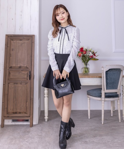 clear（クリア）の「≪再入荷≫リボン付きドットブラウス［大人 カジュアル 着回し力抜群］（シャツ/ブラウス・レディース・ベージュ/ブラック/オフホワイト・F）」の19枚目の写真