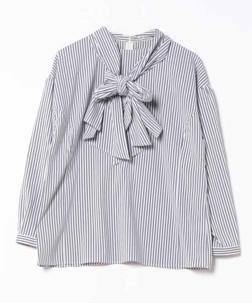 TRIANGLE PALETTE(トライアングルパレット)の「ボウタイリボンブラウス(シャツ/ブラウス・レディース・グレー/ブルー/ブラック・FREE)」の9枚目の写真