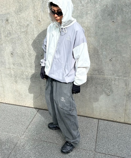 WHO'S WHO gallery（フーズフーギャラリー）の「【KOOKY'N/クーキー】BRONXナイロンパーカー（ナイロンジャケット・メンズ・ホワイト/ライトグレー/ホワイト系その他/ブラック・FREE）」の15枚目の写真