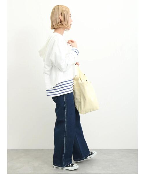 Samansa Mos2 blue（サマンサモスモスブルー）の「◎ミニ裏毛スキッパーパーカー（Tシャツ/カットソー・レディース・ブラック/トップグレー/オフホワイト・F）」の13枚目の写真