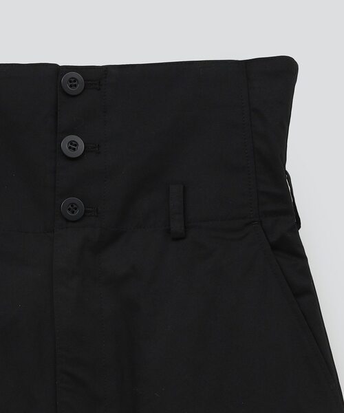 CONVERSE TOKYO(コンバーストウキョウ)の「2WAY HIGHWAIST SKIRT(スカート・レディース・ベージュ/ブラック・FREE)」の14枚目の写真