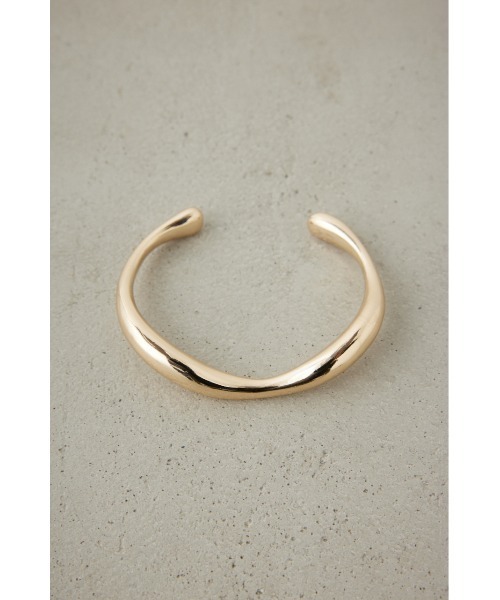 AZUL by moussy（アズールバイマウジー）の「ニュアンスカーブメタルバングル（ブレスレット・レディース・ゴールド系その他/シルバー・FREE）」の3枚目の写真