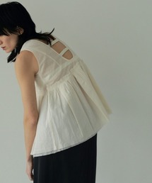 anuke（アンヌーク）の「anuke Sheer Peplum Tops シアー