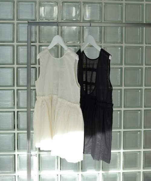 anuke（アンヌーク）の「anuke Sheer Peplum Tops シアー