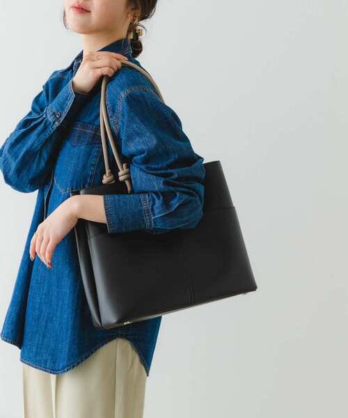 RODE SKO(ロデスコ)の「結びハンドルバッグ(ハンドバッグ・レディース・グレー系その他/ブラック・ONE)」の13枚目の写真