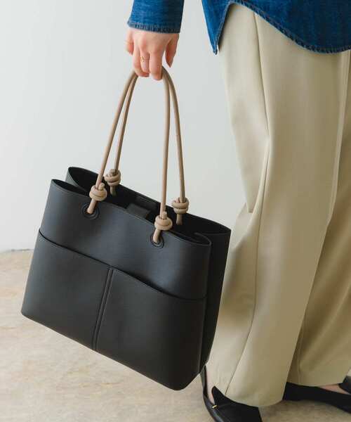 RODE SKO(ロデスコ)の「結びハンドルバッグ(ハンドバッグ・レディース・グレー系その他/ブラック・ONE)」の3枚目の写真