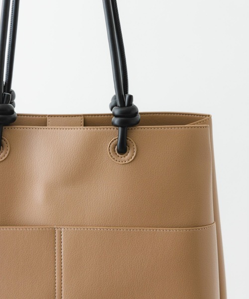 RODE SKO(ロデスコ)の「結びハンドルバッグ(ハンドバッグ・レディース・グレー系その他/ブラック・ONE)」の6枚目の写真