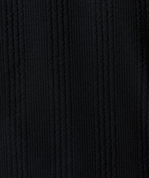 HIDEAWAYS NICOLE(ハイダウェイニコル)の「ブリスターストライプVネック半袖プルオーバー(Tシャツ/カットソー・メンズ・ホワイト×ブラック/ブラック/ホワイト/ブラック×ホワイト・MEDIUM/LARGE/X-LARGE)」の17枚目の写真