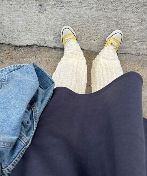 ISOOK(アイスー)の「ポップコーンイージーパンツ(chiica select) / ぽこぽこパンツ ワイドパンツ ポップコーンパンツ(その他パンツ・レディース・アイボリー/ブラック・FREE)」の6枚目の写真
