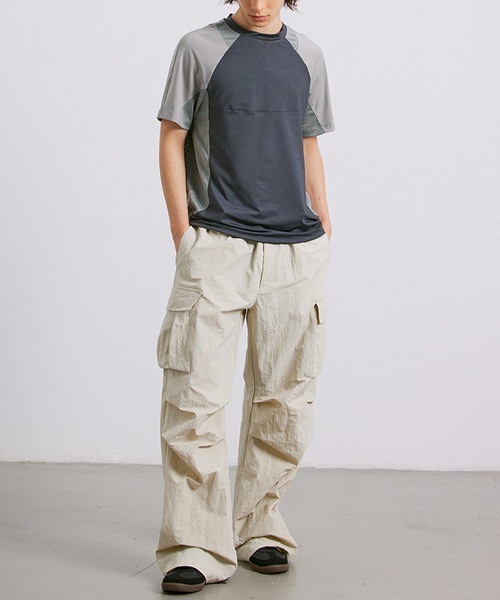 aimoha(アイモハ)の「aimoha outdoor ユニセックス バイカラー 速乾Tシャツ (SS)(Tシャツ/カットソー・レディース・ダークグレー・SMALL/MEDIUM/LARGE)」の4枚目の写真