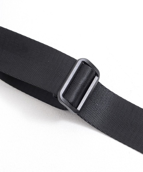 Arnold Palmer（アーノルドパーマー）の「撥水 メッセンジャーバッグ（ショルダーバッグ・レディース・ブラック/アイボリー/グリーン・F）」の8枚目の写真