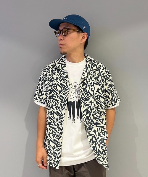 BEAVER(ビーバー)の「BAEXFATE/べクスフェイト アイスクールサテン開襟半袖シャツ(シャツ/ブラウス・メンズ・その他24/ホワイト/ブラック・L/M)」の1枚目の写真