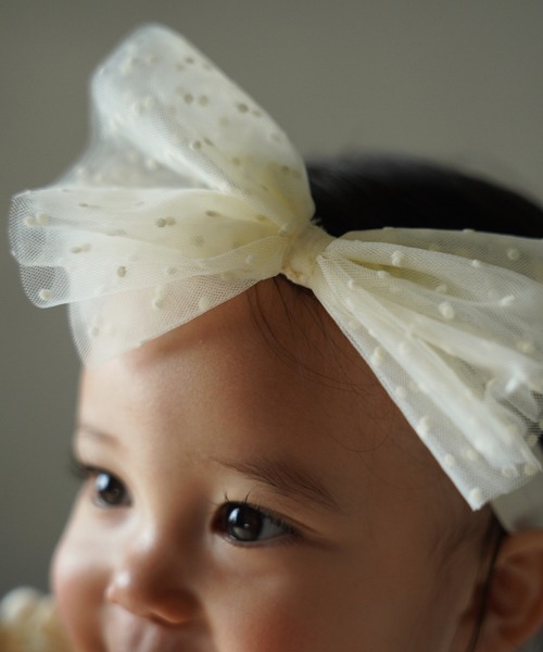 MAKE YOUR DAY（メイクユアデイ）の「ドットチュールベビーヘアバンド（その他ベビー用品・キッズ・ピンク/ブラック/アイボリー・FREE）」の2枚目の写真