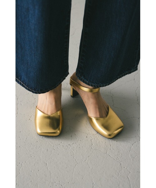 STYLEMIXER(スタイルミキサー)の「スクエアラウンドヒールサンダル(サンダル・レディース・ゴールド/ブラック/シルバー・SMALL/LARGE/MEDIUM)」の1枚目の写真
