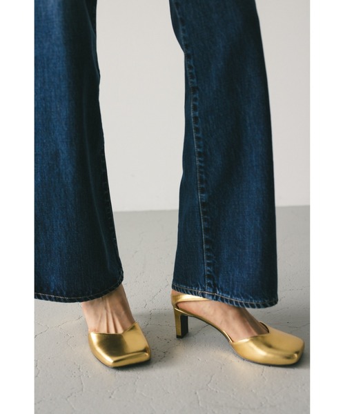 STYLEMIXER(スタイルミキサー)の「スクエアラウンドヒールサンダル(サンダル・レディース・ゴールド/ブラック/シルバー・SMALL/LARGE/MEDIUM)」の4枚目の写真