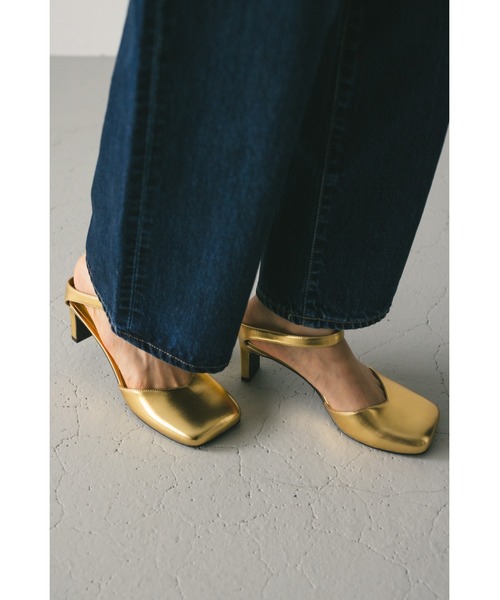 STYLEMIXER(スタイルミキサー)の「スクエアラウンドヒールサンダル(サンダル・レディース・ゴールド/ブラック/シルバー・SMALL/LARGE/MEDIUM)」の5枚目の写真