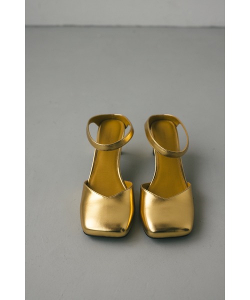 STYLEMIXER(スタイルミキサー)の「スクエアラウンドヒールサンダル(サンダル・レディース・ゴールド/ブラック/シルバー・SMALL/LARGE/MEDIUM)」の6枚目の写真