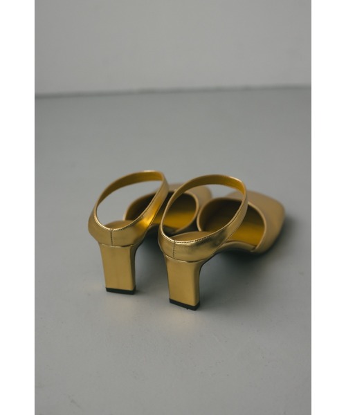 STYLEMIXER(スタイルミキサー)の「スクエアラウンドヒールサンダル(サンダル・レディース・ゴールド/ブラック/シルバー・SMALL/LARGE/MEDIUM)」の11枚目の写真