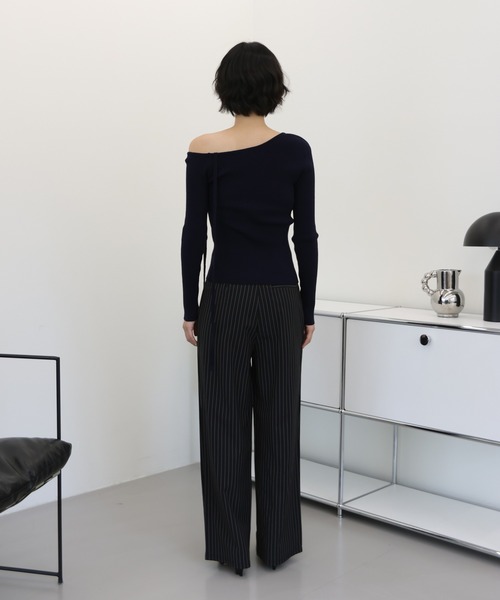 ⭐︎cygne⭐︎新品未使用 ワンショルダーオープンニット elle