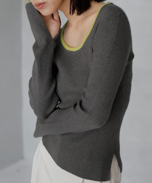 hellam(へラム)の「袖スリットバイカラークルーネックリブニット(ニット/セーター・レディース・アイボリー/グレー/ブラウン/チャコール/ネイビー・FREE)」の18枚目の写真